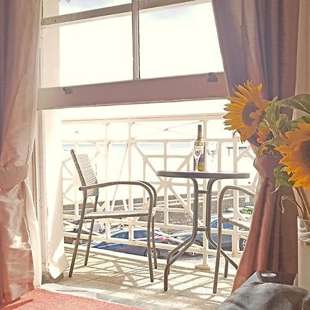 Flat 4, Den House Apartment ทินมัท ภายนอก รูปภาพ