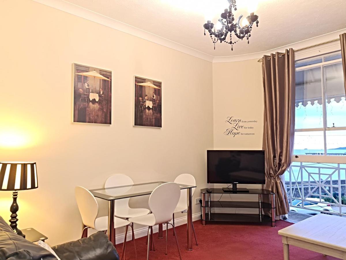 Flat 4, Den House Apartment ทินมัท ภายนอก รูปภาพ